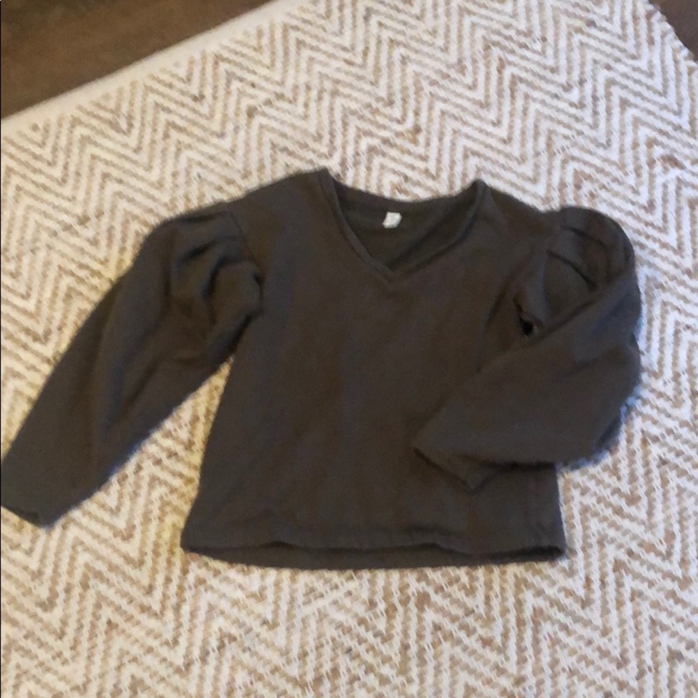 Puff sleeve sweatshirt